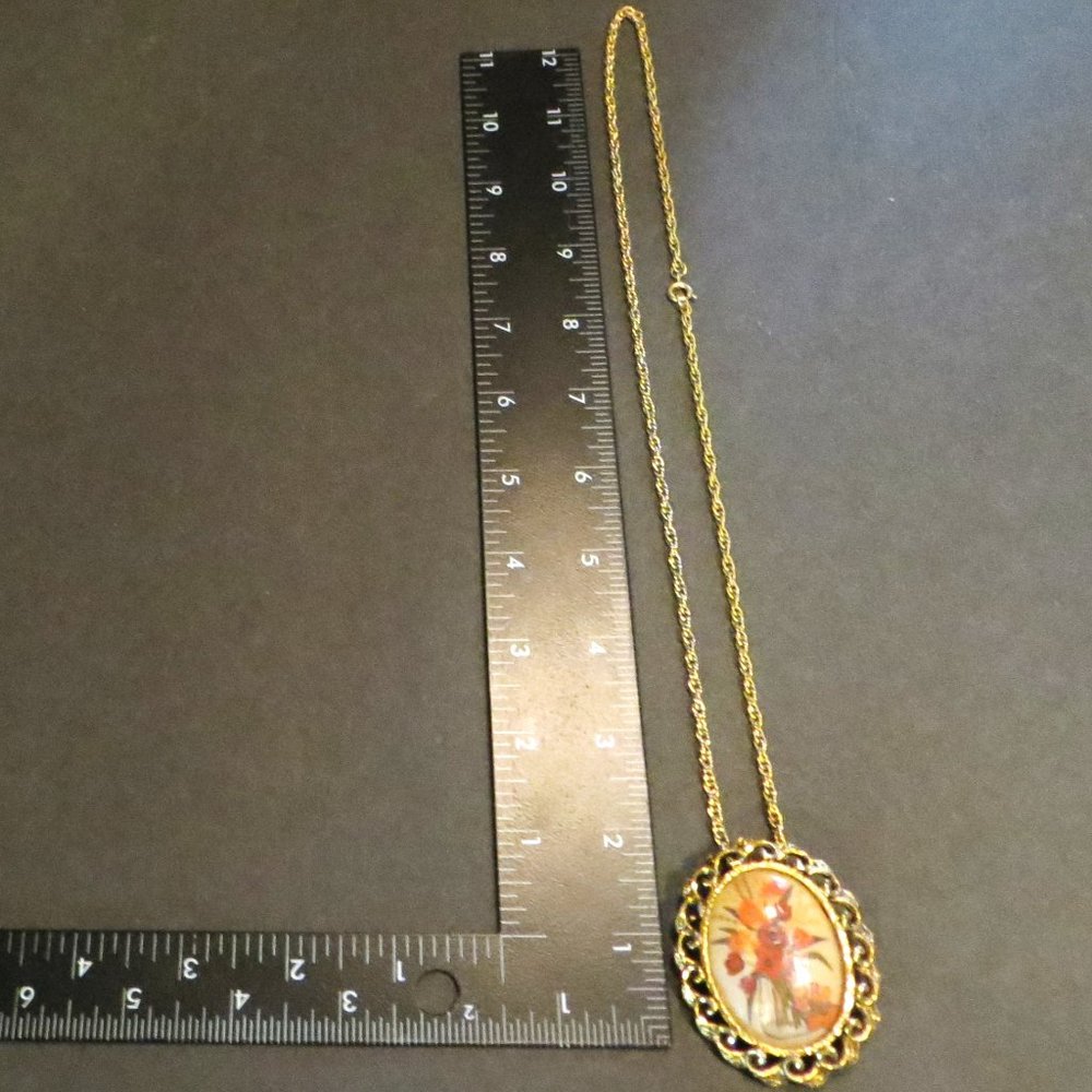 Decorative Necklace/Broach - Picture 4 of 4